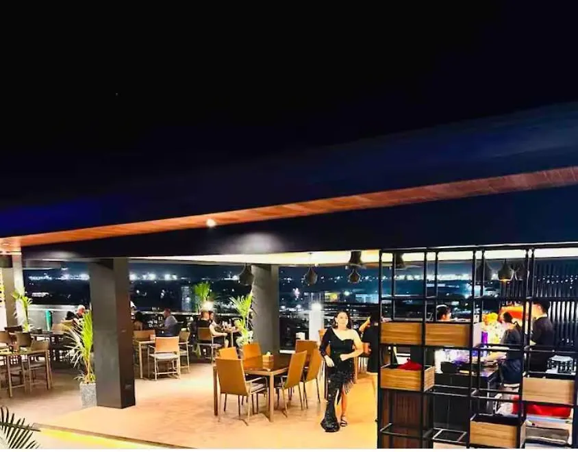 Appart hôtel 1124 Lagrande2 11Floor Rooftop Swiming Angeles Walking Street