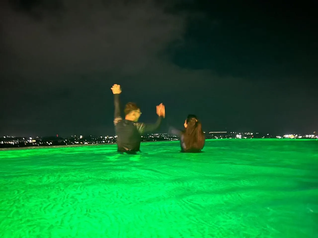 1124 Lagrande2 11Floor Rooftop Swiming Angeles Walking Street