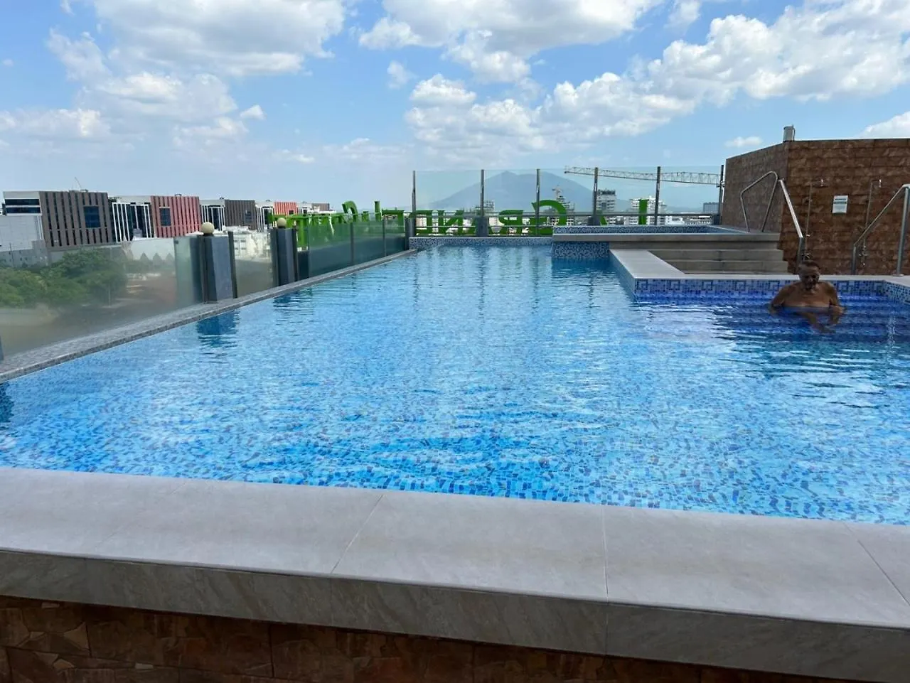 Appart hôtel 1124 Lagrande2 11Floor Rooftop Swiming Angeles Walking Street